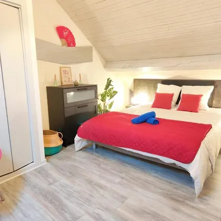 Lejlighed Cosy Lotus Quartz T2 - Centre - Place Du Forail - Balcon Et Parking Gratuit Dans La Rue