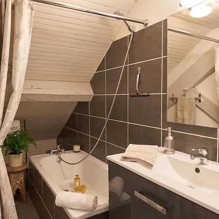 Apartmán Cosy Lotus Quartz T2 - Centre - Place Du Forail - Balcon Et Parking Gratuit Dans La Rue